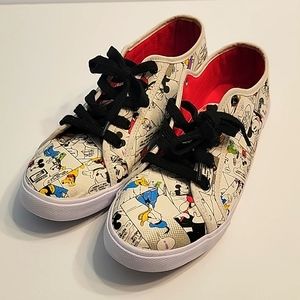 Disneyland Mickey Mouse Disney Comic Book Athletic Shoes. Size 9